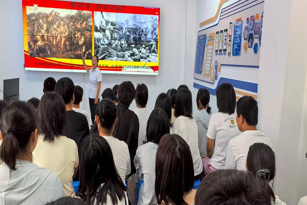 8+.png