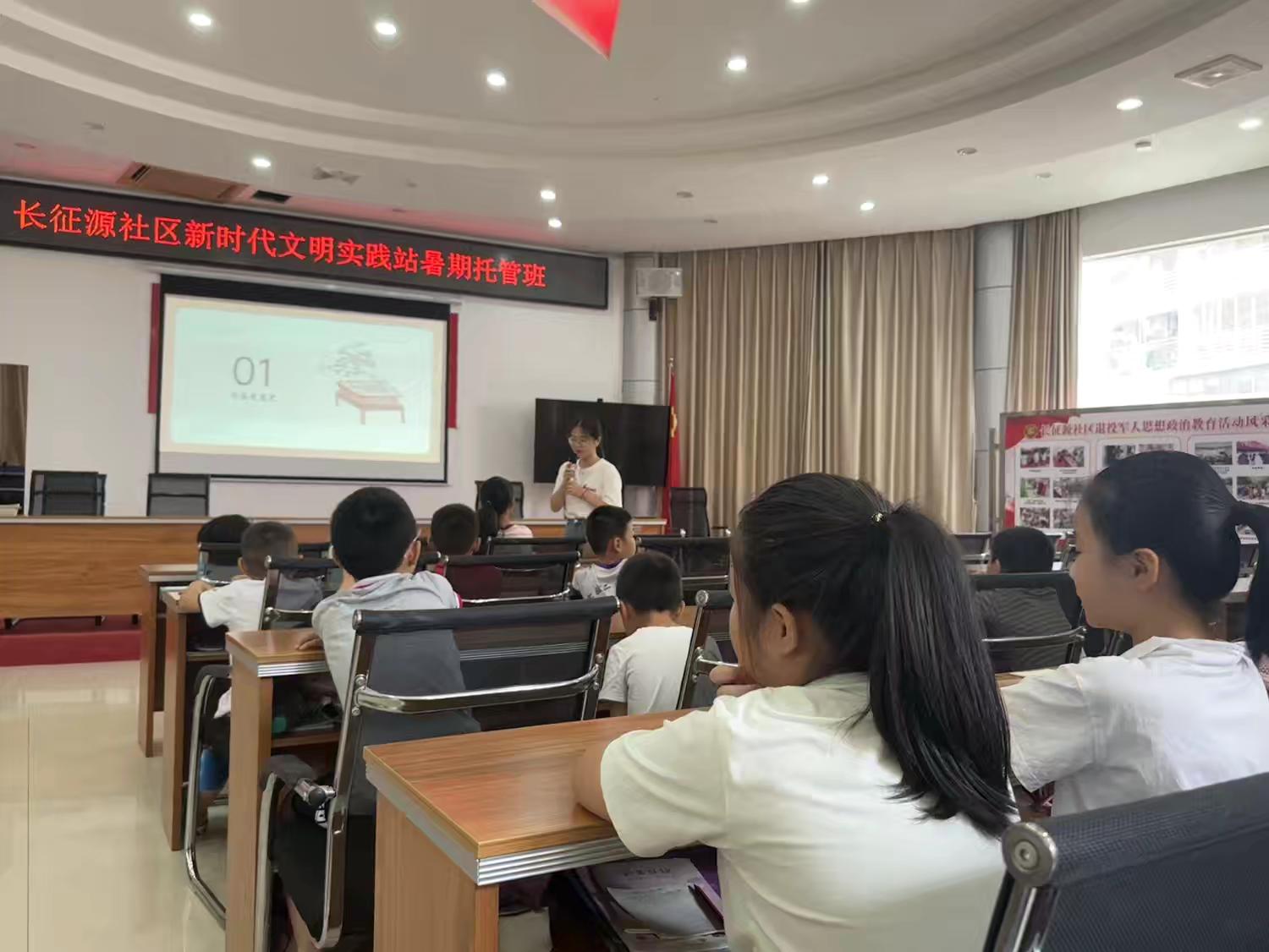 托管班上課1.jpg