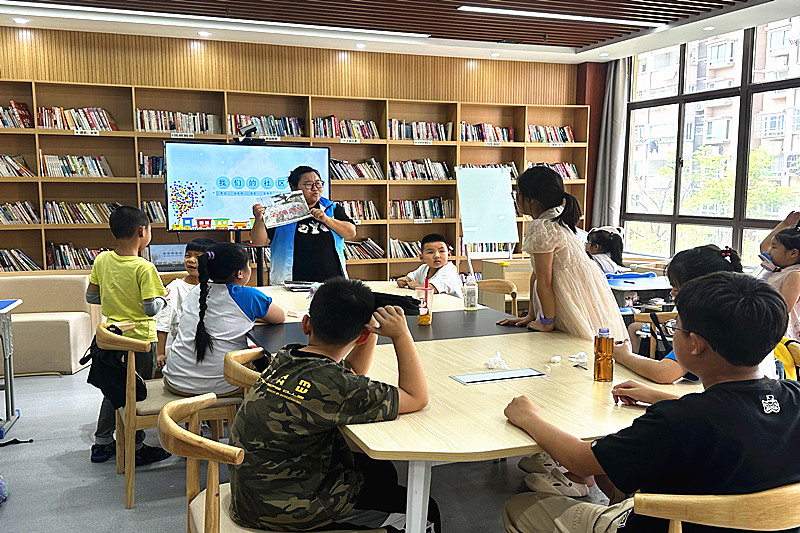 江蘇省南京市六合區(qū)雄州街道冶浦社區(qū)關(guān)工委開展“尋根社區(qū)?傳承記憶”歷史文化研考活動(dòng)(1).jpg