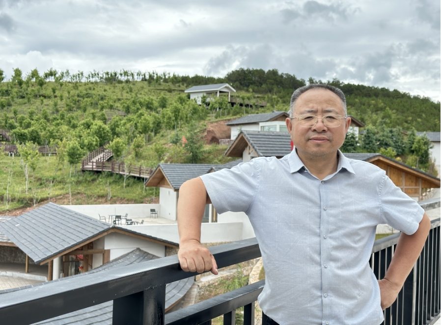 走進大涼山
